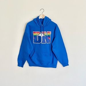 NBA Denver Nuggets DN Mountain Logo Graphic Blue Hoodie Adult size Large